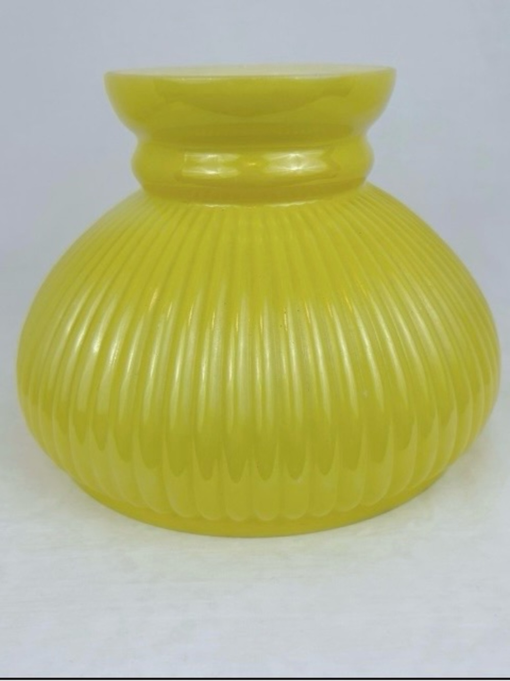 Yellow Ribbed Glass Hurricane Lamp Shade 7" fitter, nice